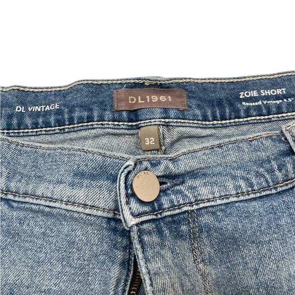 DL1961 Zoie Short, DL Vintage, Blue Denim, Women’s, Summer, Classic, Size 32 - Picture 2 of 6